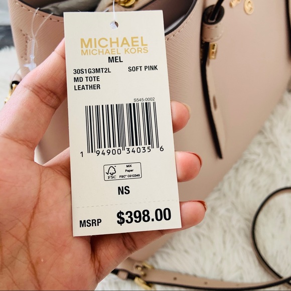 ‼️SOLD‼️MICHAEL KORS MEL TOTE - Picture 10 of 10